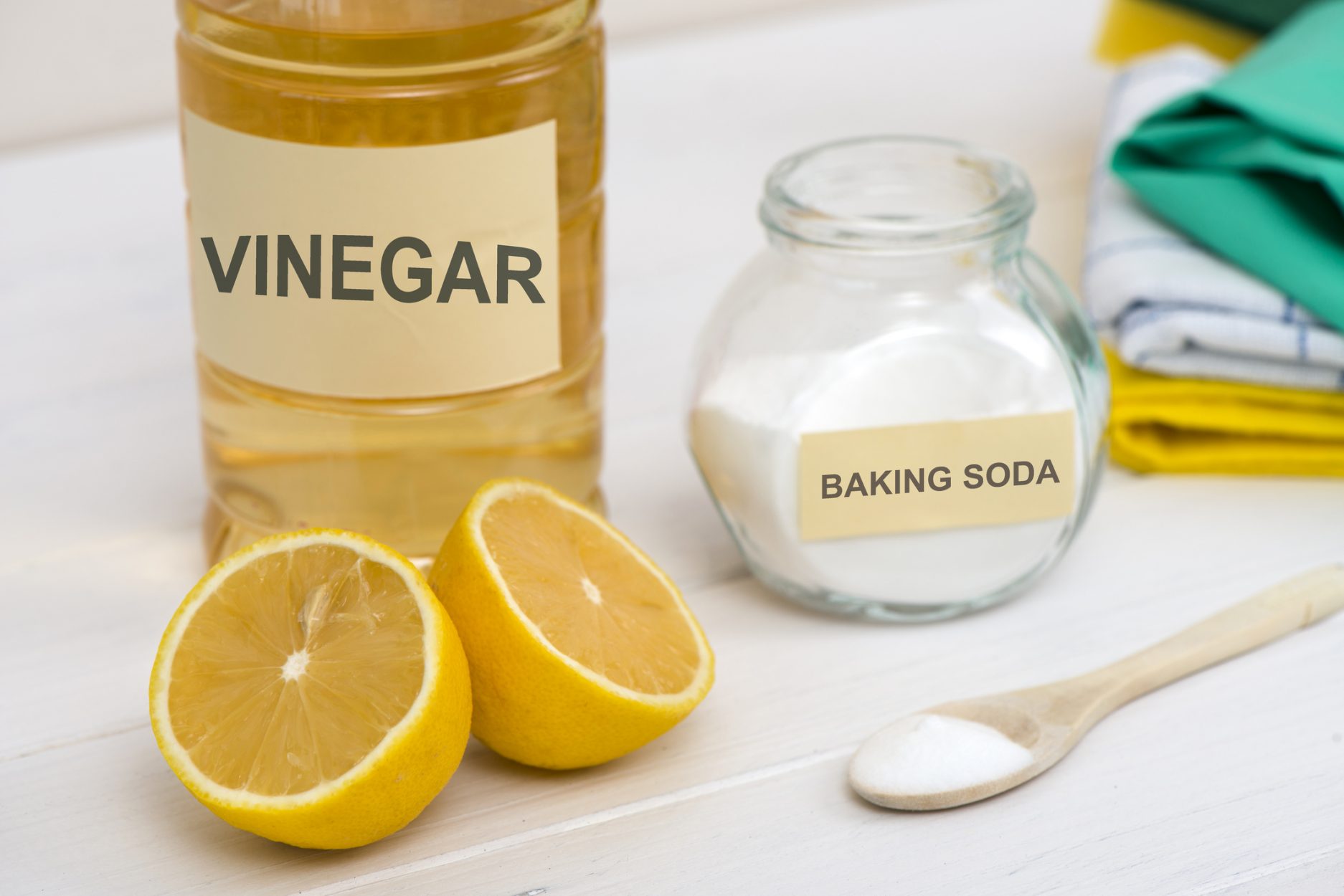 How to clean your Microwave vinegar and water