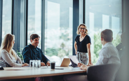 Why Your Business Needs Office Deep Cleaning Services