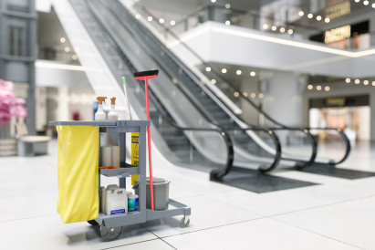 Summer Shopping Centre Cleaning Tips for High-Traffic Areas